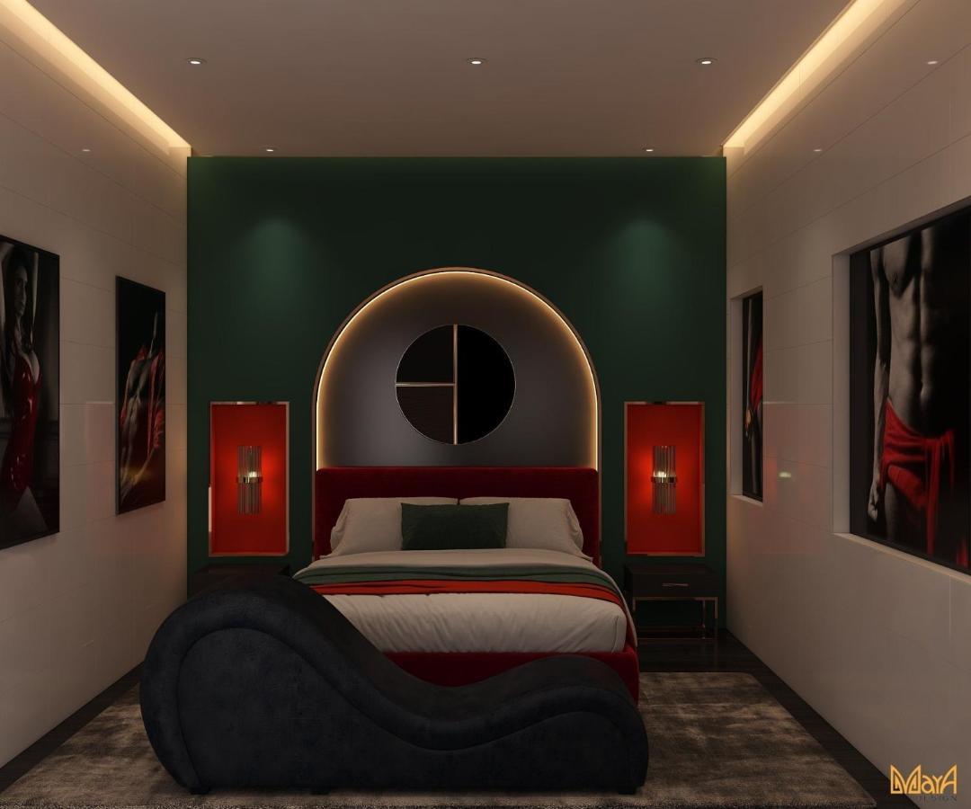 Love Hotel Ратьзя Экстерьер фото