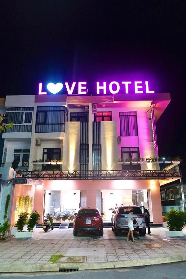 Love Hotel Ратьзя Экстерьер фото